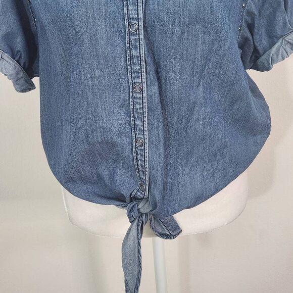 Express Denim Snap-Up Crop Top Tie Front Size XS Western Jean Shirt - Picture 3 of 7